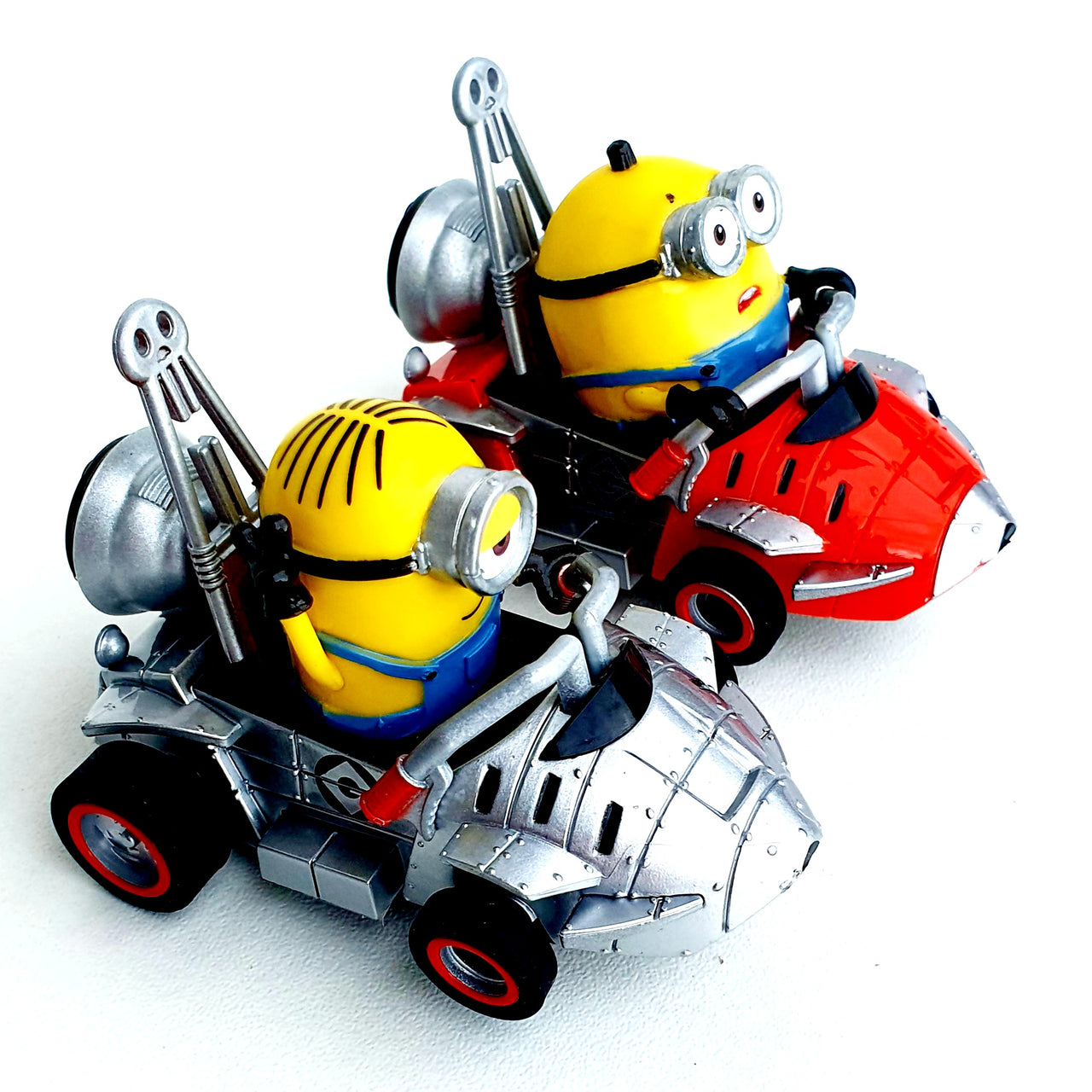 Carrera Go Minions Kart Autos Set 