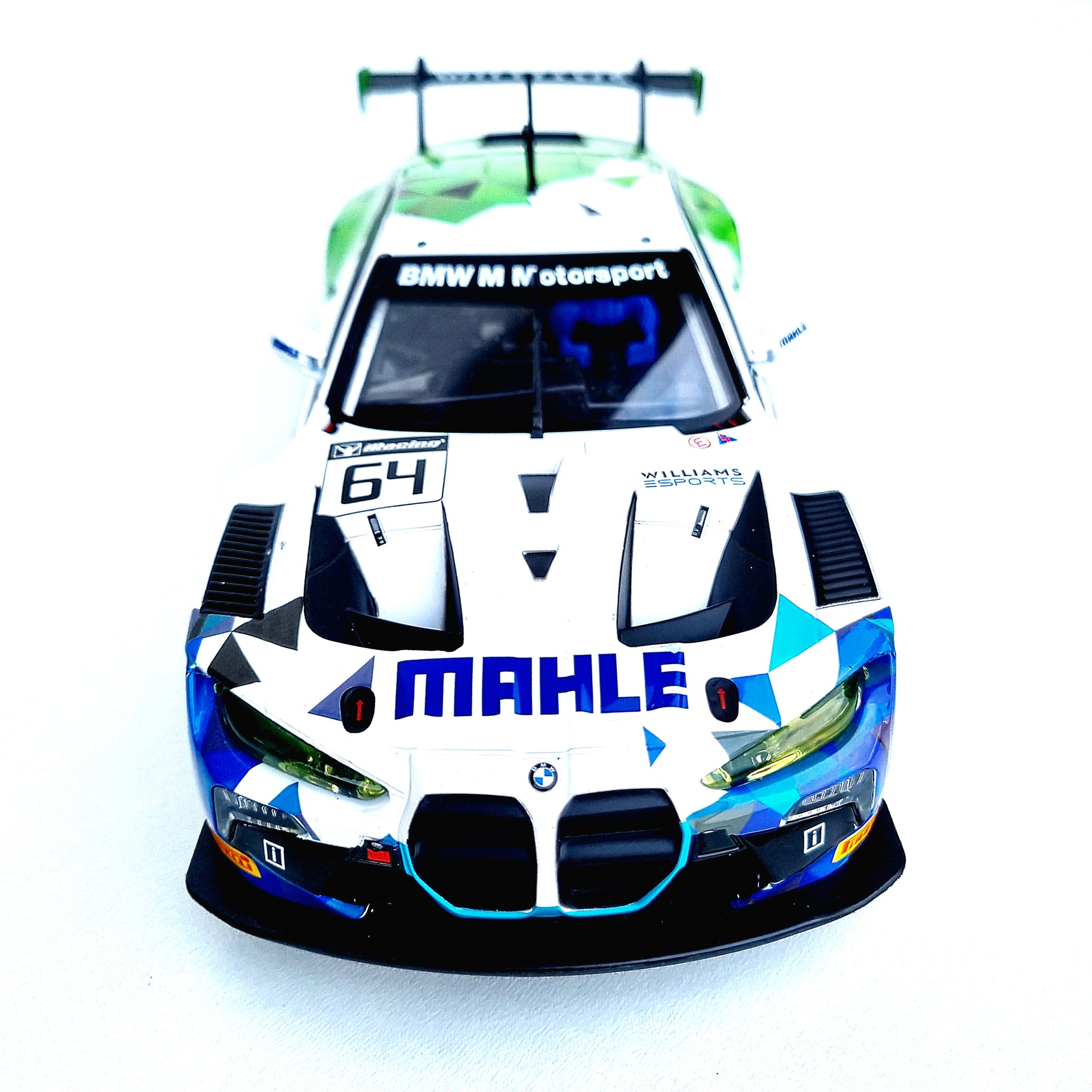 Carrera Digital 124 BMW M4 GT3 Mahle Racing 23927 No.64 - Rennbahnstore.de