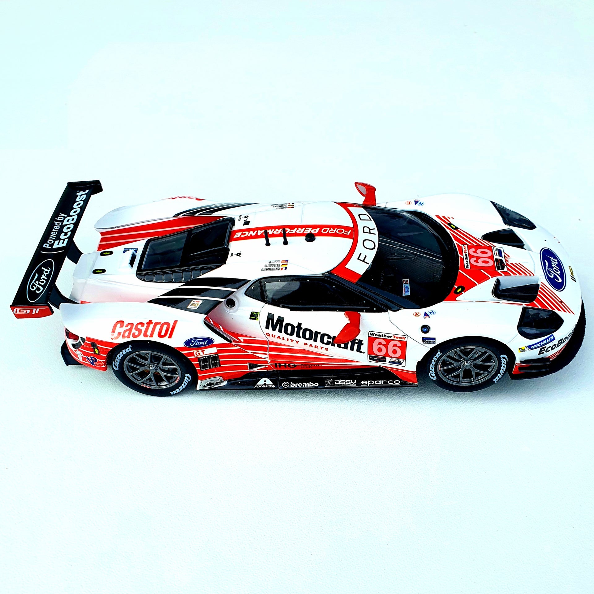 Carrera D132 Ford GT Auto Rennwagen